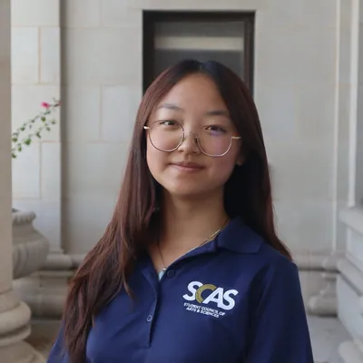 Isabelle Lin, Service